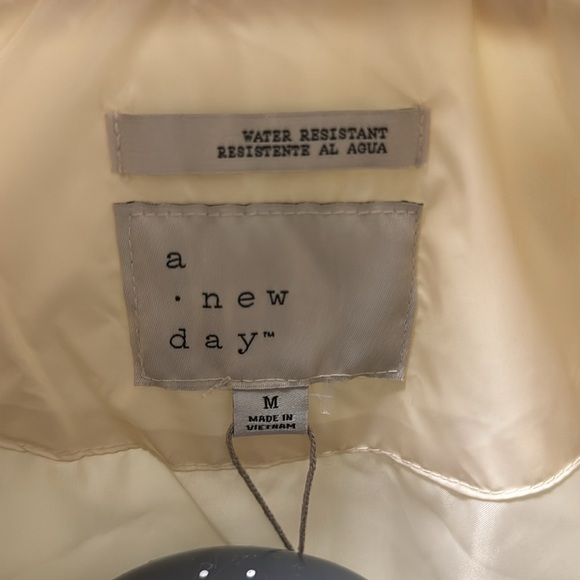 Winter coat for women - Picture 7 of 8